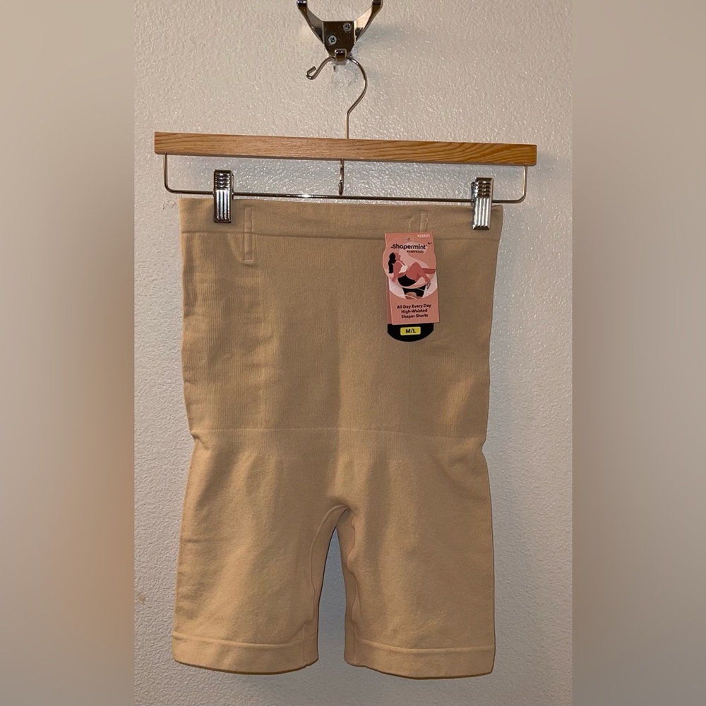NWT Shapermint High-Waisted Shaper Shorts (Beige)